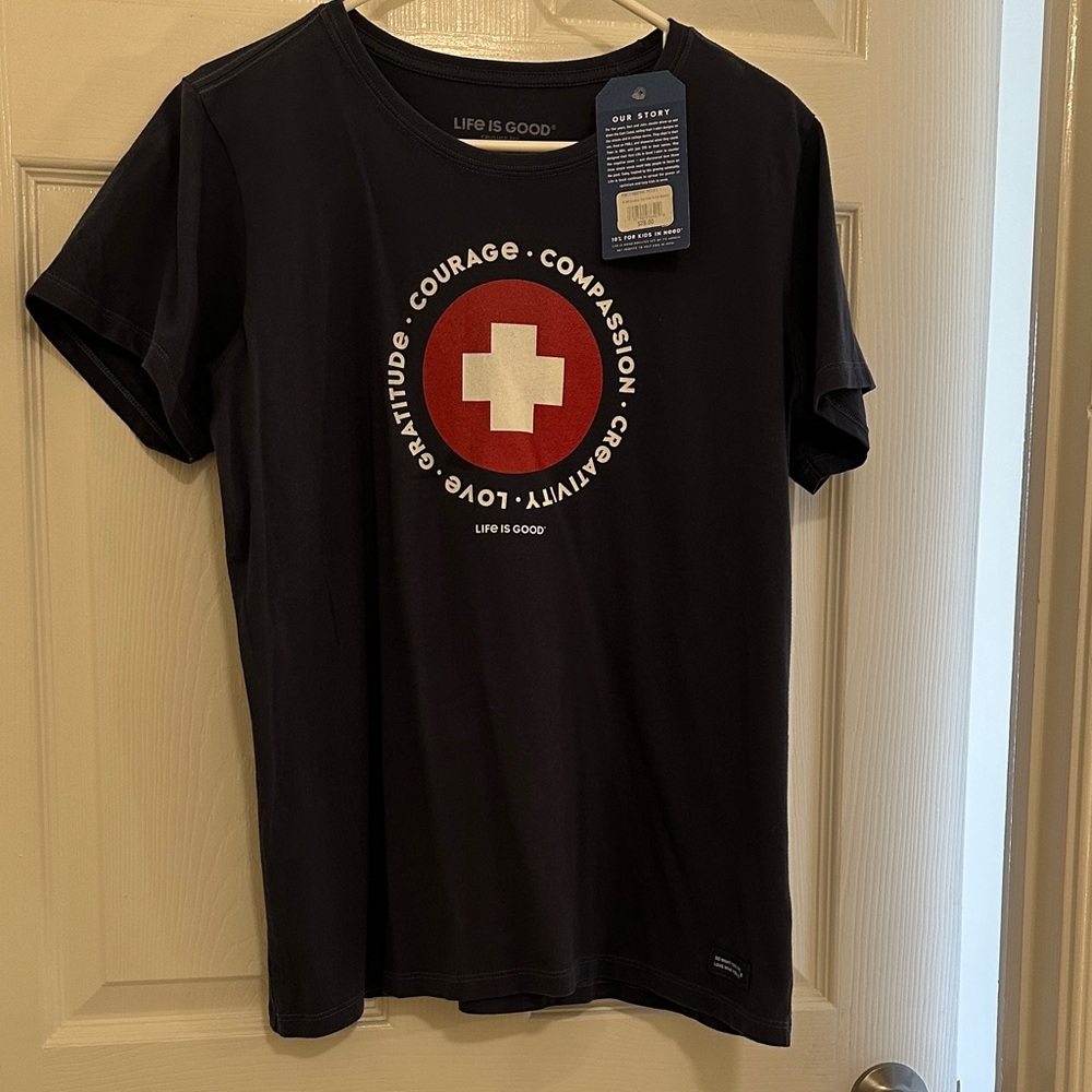 Life Is Good Navy Blue Medical Nurse Doctor Tee L